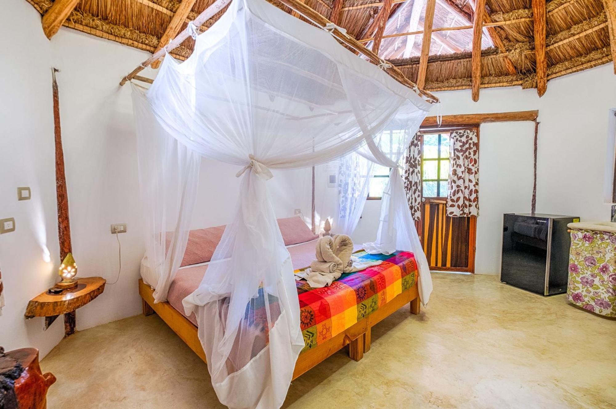 Villa Morena Boutique Hotel Ecoliving アクマル エクステリア 写真